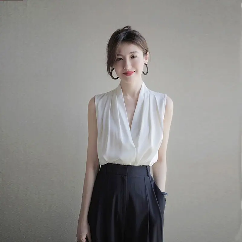 Women Formal Wear White Shirt - قمصان وبلوزات نسائية برقبة على شكل