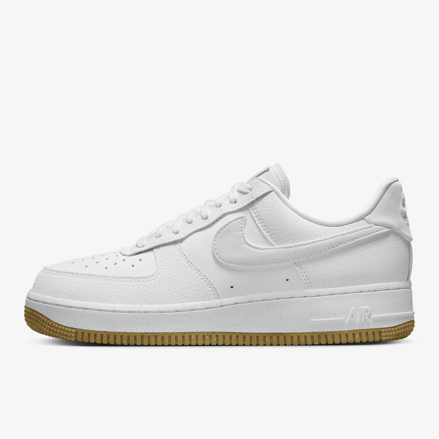 حذاء رياضي نسائي من Nike Air F - مراجعة Nike Shoes Air Force 1 وسعره