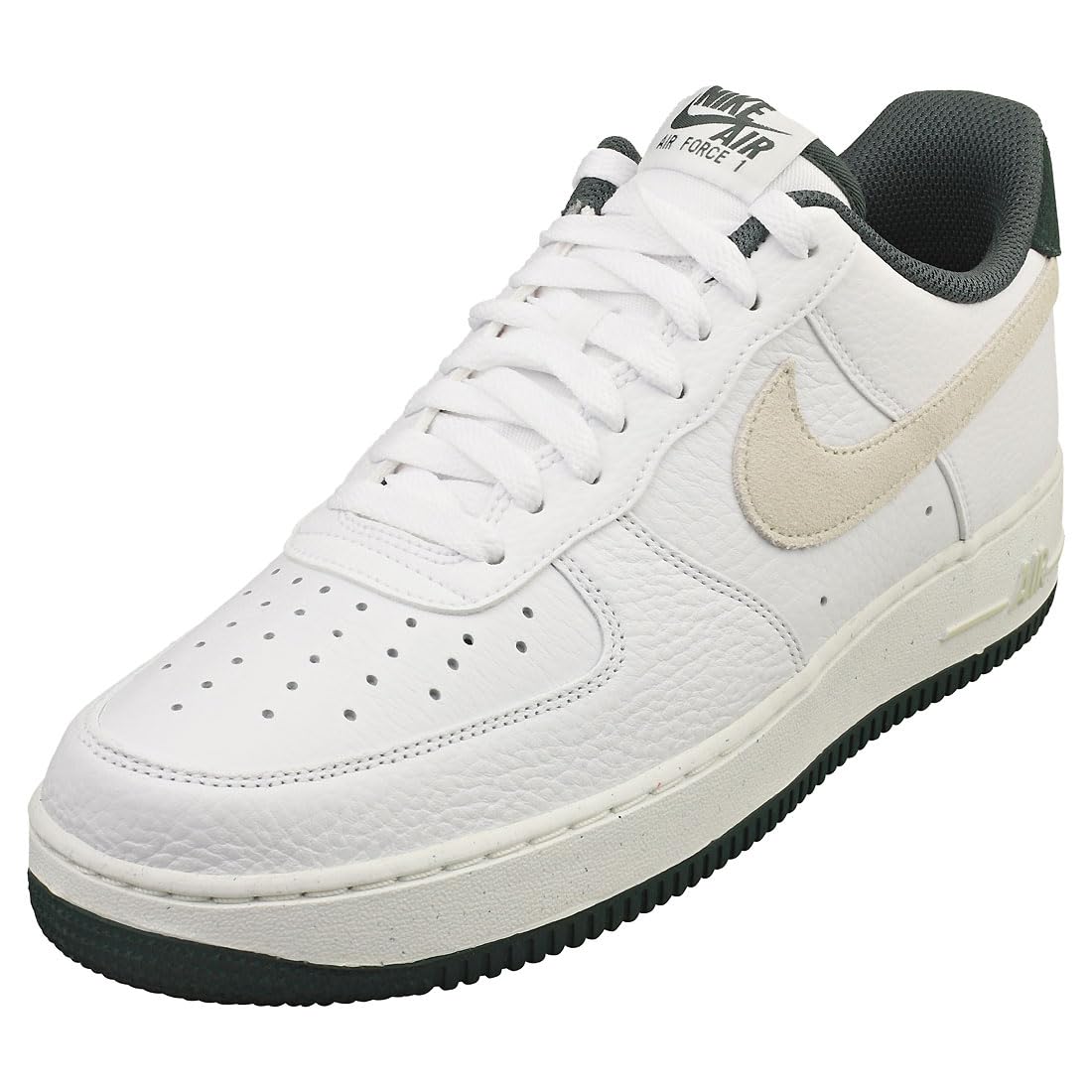 حذاء رياضي نايك اير فورس 1 '07 - مراجعة Nike Shoes Air Force 1 وسعره